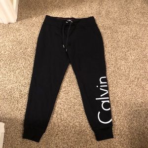 Calvin Klein Capris/Joggers